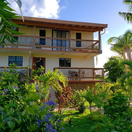 Bayview Vacation Apartments Spanish Town Eksteriør billede