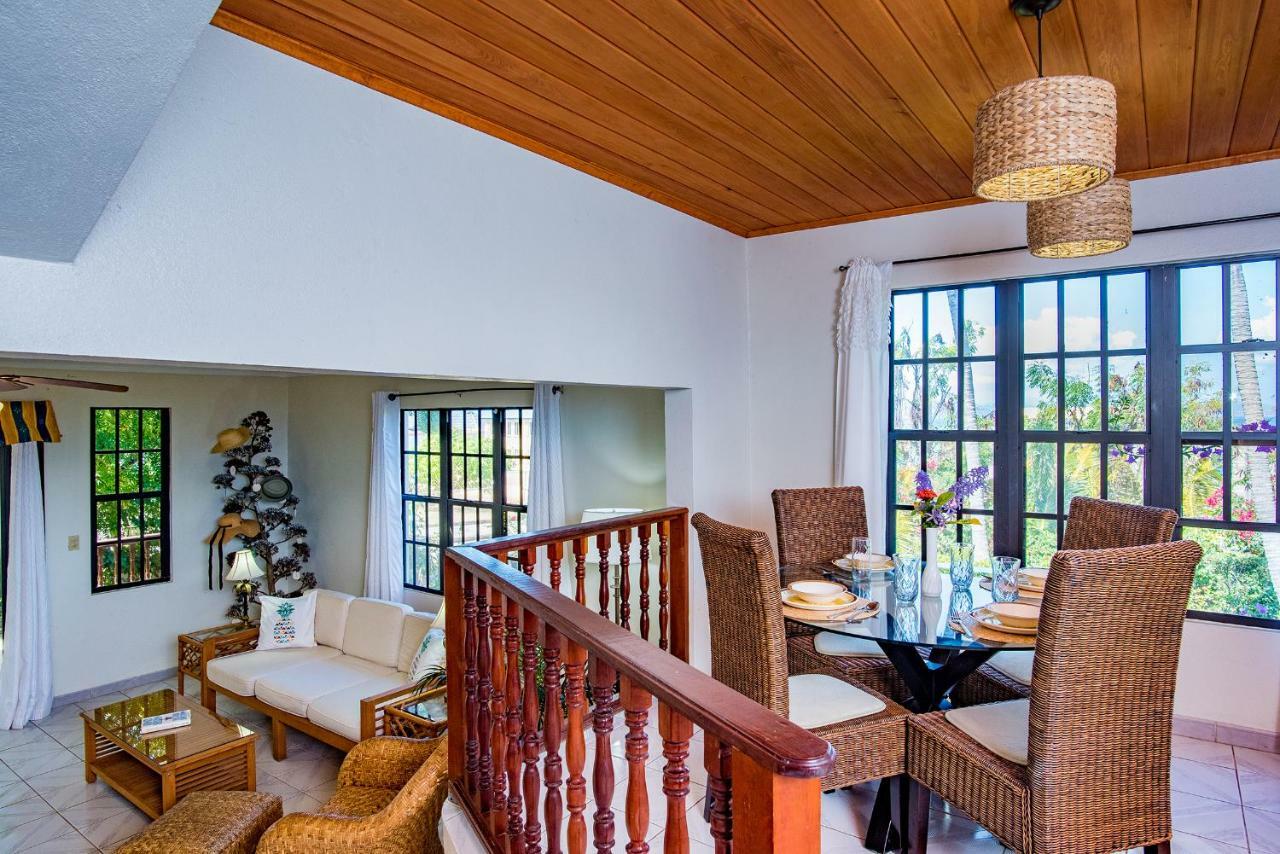 Bayview Vacation Apartments Spanish Town Eksteriør billede