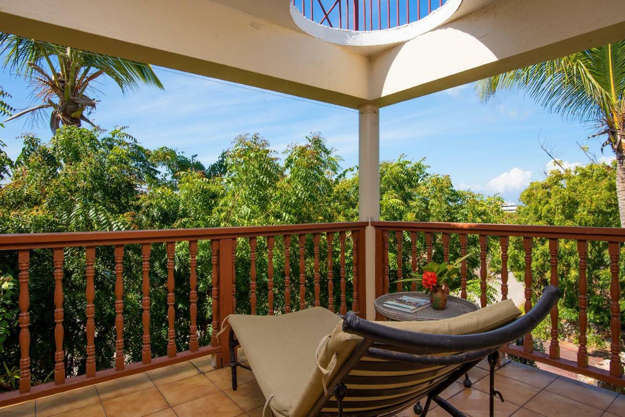 Bayview Vacation Apartments Spanish Town Eksteriør billede